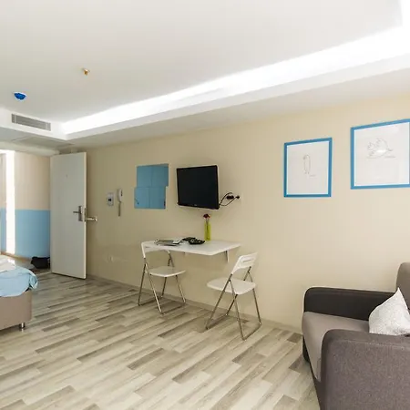 Lodos Appartement *