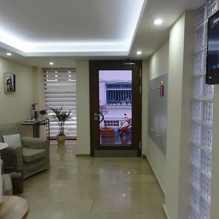Lodos Appartement *